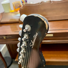 Load image into Gallery viewer, 1960's Silvertone 1450L Hornet
