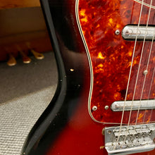 Load image into Gallery viewer, 1960's Silvertone 1450L Hornet
