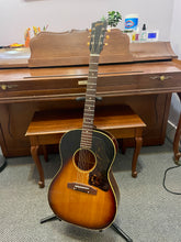 Load image into Gallery viewer, 1964 Gibson LG-1 Acoustic
