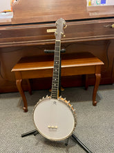 Load image into Gallery viewer, 1924 Vega "Little Wonder" Tenor Banjo
