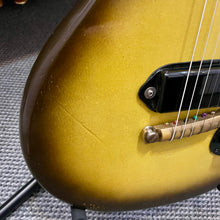 Load image into Gallery viewer, 1959 Gibson Melody Maker 3/4
