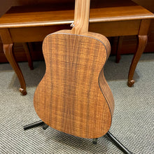 Load image into Gallery viewer, Mint! 2026 Martin LXK2
