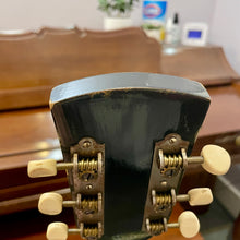 Load image into Gallery viewer, 1960's Harmony H950 Archtop
