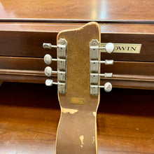 Load image into Gallery viewer, 1950's Magnatone G-65-w8 Lap Steel
