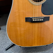 Load image into Gallery viewer, 1978 Martin D-28 w/pickup
