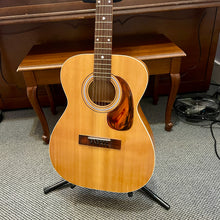 Load image into Gallery viewer, 1970s Paramount 000 12 String Natural
