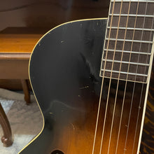 Load image into Gallery viewer, 1939 Recording King M-3 Archtop
