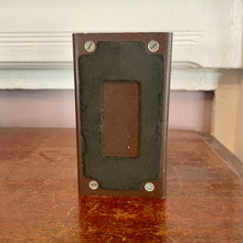 Load image into Gallery viewer, Used L.R. Baggs Pre-Amp EQ
