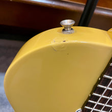 Load image into Gallery viewer, 2015 Gibson Les Paul 100 Anniversary TV Yellow
