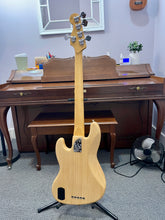 Load image into Gallery viewer, 2014 Fender American Deluxe 5 String Bass
