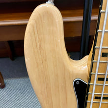 Load image into Gallery viewer, 2014 Fender American Deluxe 5 String Bass
