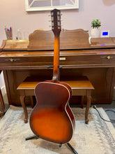 Load image into Gallery viewer, 1969 Harmony H942 Barclay 000
