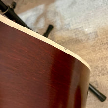 Load image into Gallery viewer, 1969 Harmony H942 Barclay 000
