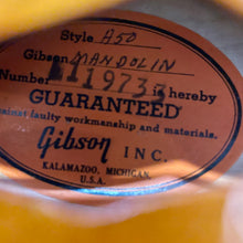 Load image into Gallery viewer, 1963 Gibson A-50 Mandolin
