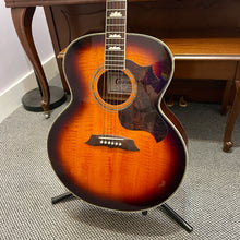 Load image into Gallery viewer, Used Crafter SJ-270 Jumbo Sunburst
