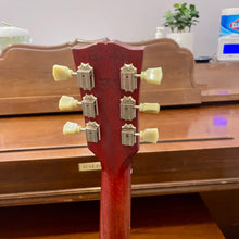 Load image into Gallery viewer, 2007 Gibson Les Paul Studio Faded Cherry
