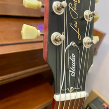 Load image into Gallery viewer, 2007 Gibson Les Paul Studio Faded Cherry
