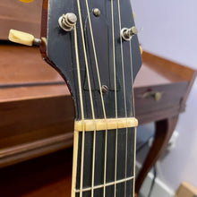 Load image into Gallery viewer, 1924 Gibson L-2 Archtop Natural
