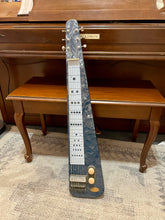 Load image into Gallery viewer, 1950&#39;s Kalina Valco made Lap Steel
