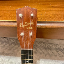 Load image into Gallery viewer, 1950&#39;s Harmony Roy Smeck Soprano Ukulele
