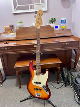 Load image into Gallery viewer, 2017 Fender Ltd. Ed. American  Pro Jazz Bass FMT
