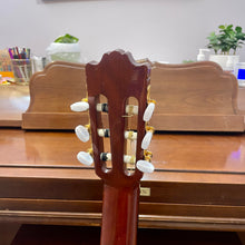 Load image into Gallery viewer, 1980's Yamaha G-235 Classical
