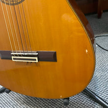 Load image into Gallery viewer, 1980's Yamaha G-235 Classical
