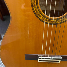 Load image into Gallery viewer, 1980's Yamaha G-235 Classical
