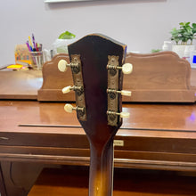 Load image into Gallery viewer, 1960's Silvertone Archtop Blonde
