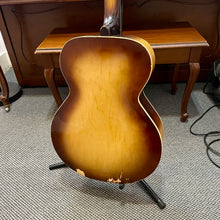 Load image into Gallery viewer, 1960's Silvertone Archtop Blonde
