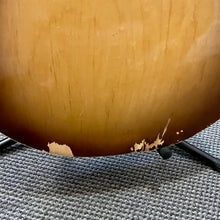 Load image into Gallery viewer, 1960's Silvertone Archtop Blonde
