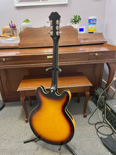 Load image into Gallery viewer, Used Epiphone Casino 3TB
