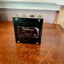 Load image into Gallery viewer, Used Fulltone Deja Vibe Pedal
