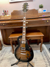 Load image into Gallery viewer, Like New! 2023 Epiphone Les Paul Studio
