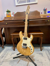 Load image into Gallery viewer, 1980&#39;s Peavey T-15 w/ Amp Case
