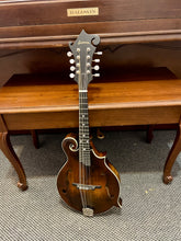 Load image into Gallery viewer, Used Eastman MD315 F Style Mando
