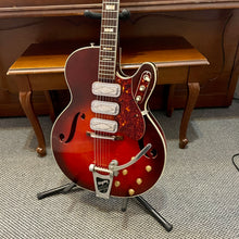Load image into Gallery viewer, 1960's Silvertone Model 1454
