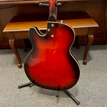 Load image into Gallery viewer, 1960's Silvertone Model 1454
