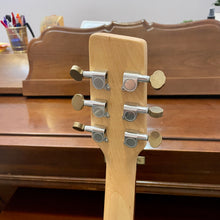 Load image into Gallery viewer, Slick/Guitar Fetish Guitar Trans Red
