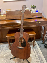 Load image into Gallery viewer, 2022 Martin Gruhn Special 0000 Sipo Mahogany 14 Fret
