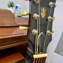 Load image into Gallery viewer, 1995 Gibson J-100 Jumbo
