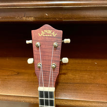 Load image into Gallery viewer, Used Lanikai Concert Resonator Banjolele
