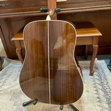 Load image into Gallery viewer, 2016 Martin D-28
