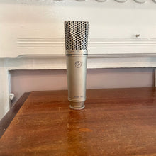 Load image into Gallery viewer, Used Groove Tubes 5SC Condenser Mic
