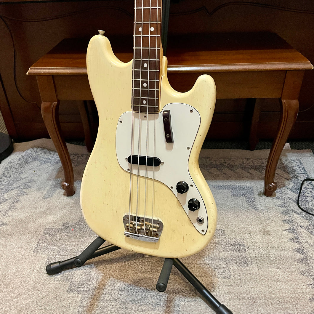 1978 Fender Musicmaster Bass w/NOS neck    white