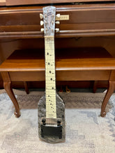 Load image into Gallery viewer, 1962 National Chicagoan Lap Steel
