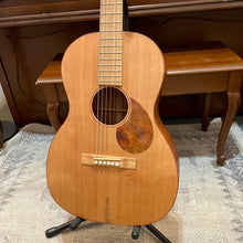 Load image into Gallery viewer, Handmade Wallace Brown &quot;Moth Hawk&quot; Acoustic
