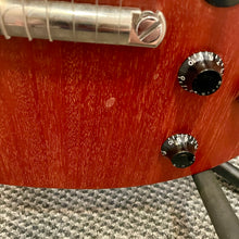 Load image into Gallery viewer, 2004 Gibson Les Paul Special DC
