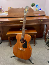 Load image into Gallery viewer, 1960's Morris Rowell Harmony H165 Conversion
