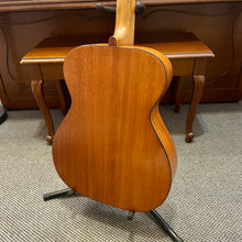 Load image into Gallery viewer, 1960's Morris Rowell Harmony H165 Conversion
